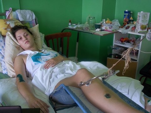 девушка на скутере