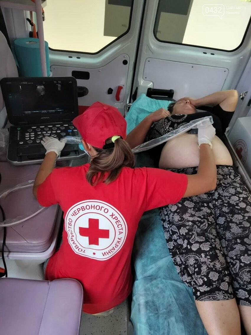 На Вінниччині медичні мобільні бригади у партнерстві з італійським Червоним Хрестом надають допомогу людям у найвіддаленіших селах