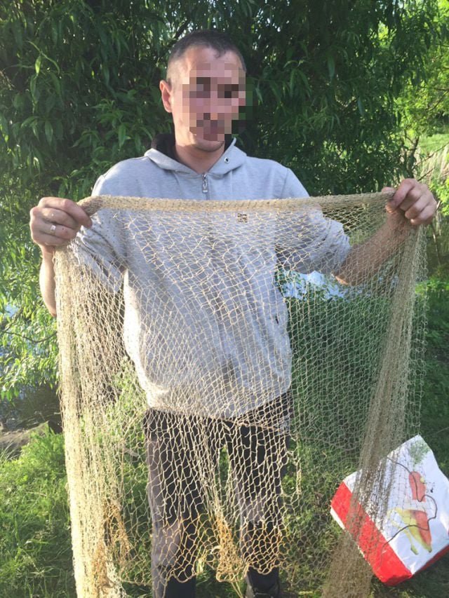 Вінничанин незаконно наловив риби на 6 тисяч гривень, фото-2 Вінничанин незаконно наловив риби на 6 тисяч гривень, фото-2