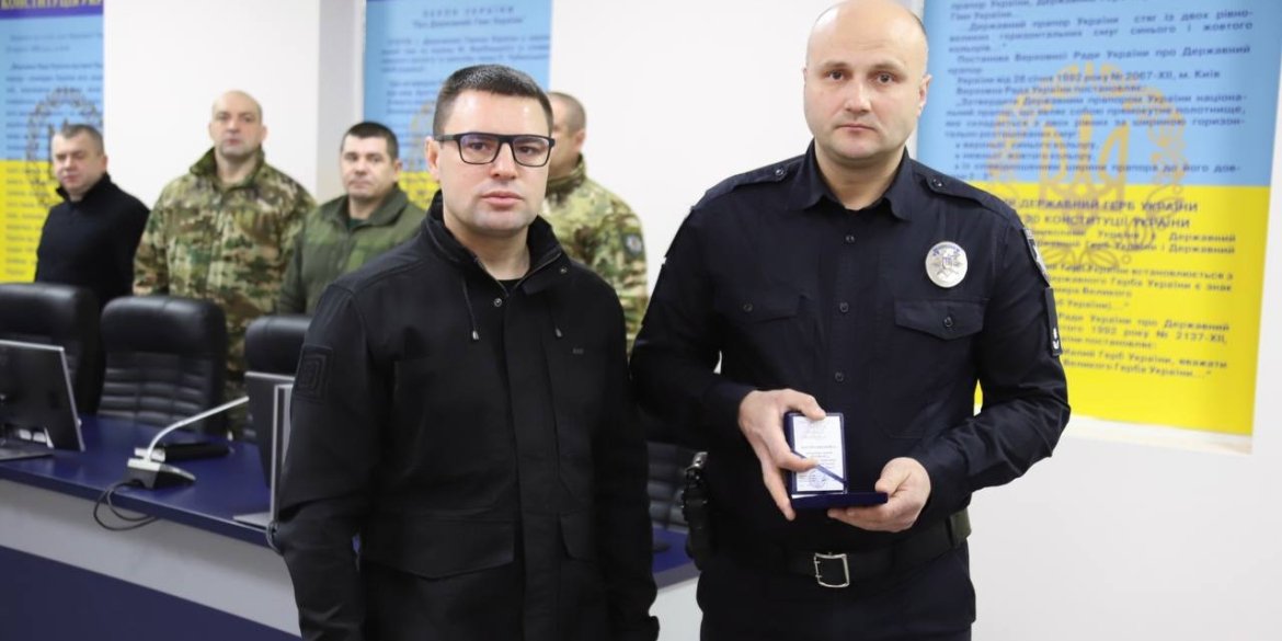У Вінниці відзначили оперативників, які затримали двох вбивць