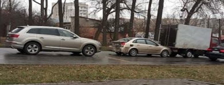 В Виннице возле налоговой произошло тройное ДТП В Виннице возле налоговой произошло тройное ДТП, Постников Николай
