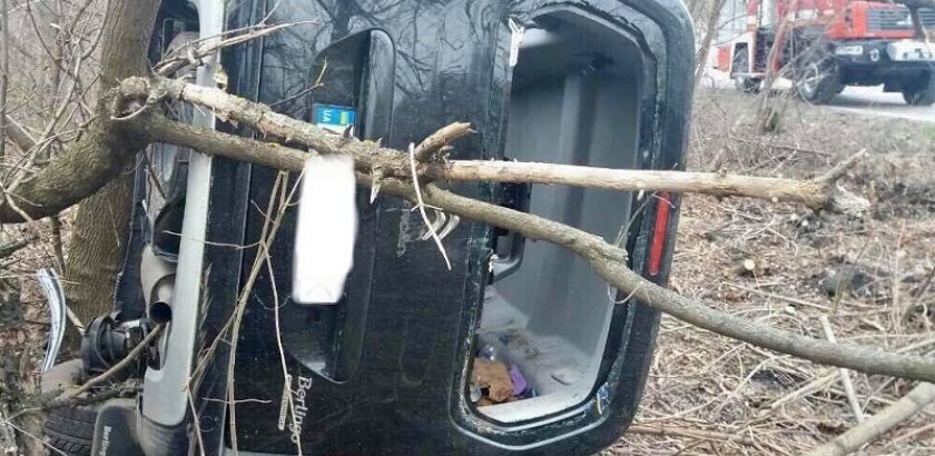 В Калиновском районе Citroёn слетел в кювет и перевернулся В Калиновском районе Citroёn слетел в кювет и перевернулся