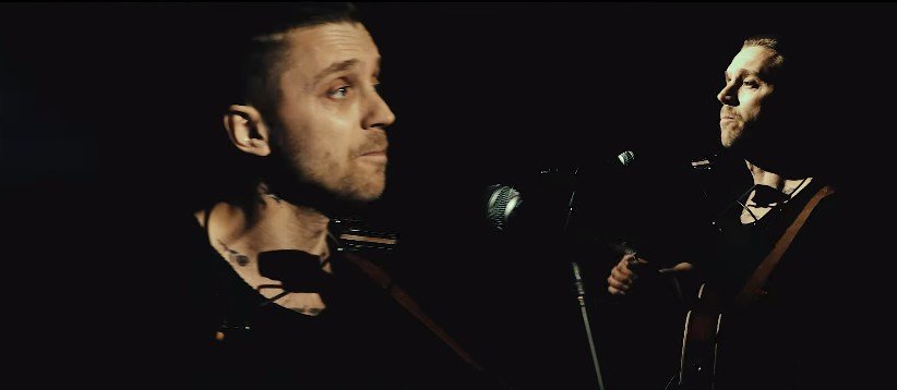 Солист винницкой группы Jazzforacat представил романтическую песню... Солист винницкой группы Jazzforacat представил романтическую песню «Золото» (видео)
