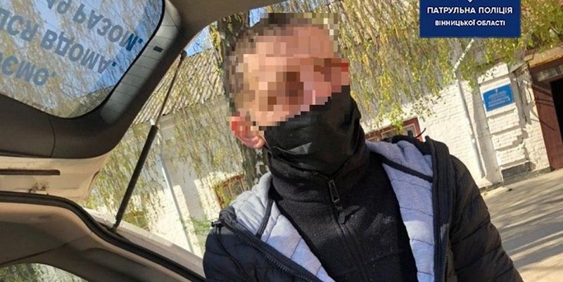В Виннице очередной водитель-пьяница пытался дать взятку копам (фото) В Виннице очередной водитель-пьяница пытался дать взятку копам (фото)