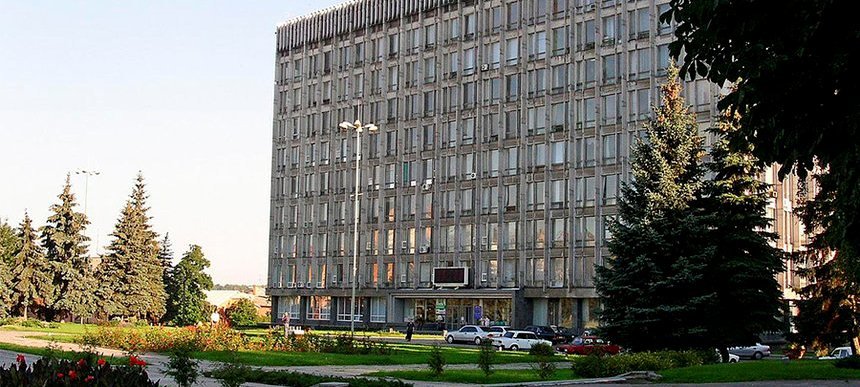 Винничанин предлагает запретить премирования чиновников во время к... Винничанин предлагает запретить премирования чиновников во время карантина