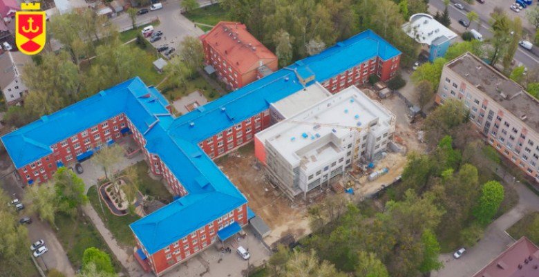 В Виннице достраивают больничный корпус, где будет работать самая м... В Виннице достраивают больничный корпус, где будет работать самая мощная реанимация (видео)