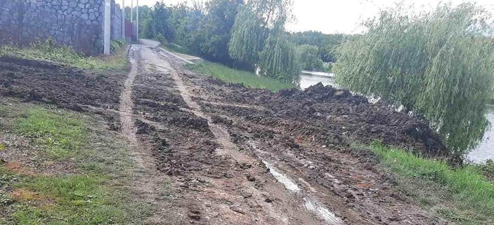 Винничанку оштрафовали за грязь в переулке (фото) Винничанку оштрафовали за грязь в переулке (фото)