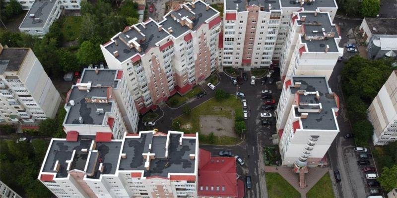 В Виннице уже отремонтировали кровли в 14 многоэтажках В Виннице уже отремонтировали кровли в 14 многоэтажках