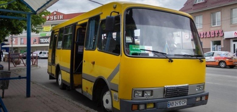 В Могилев-Подольском на время карантина ограничили проезд пенсионер... В Могилев-Подольском на время карантина ограничили проезд пенсионеров в автобусах