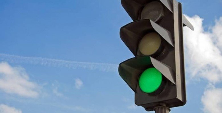 На перекрестке Шептицкого-Сабаровское шоссе установят светофор На перекрестке Шептицкого-Сабаровское шоссе установят светофор