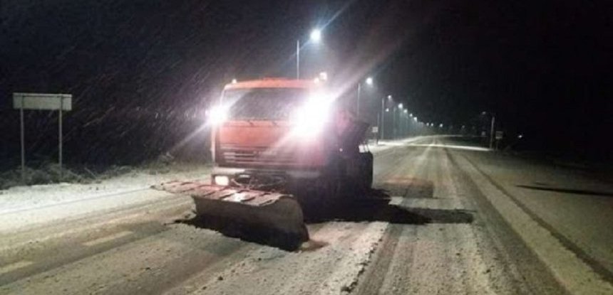 В Винницкой области почти две сотни спецмашин чистят дороги от снега