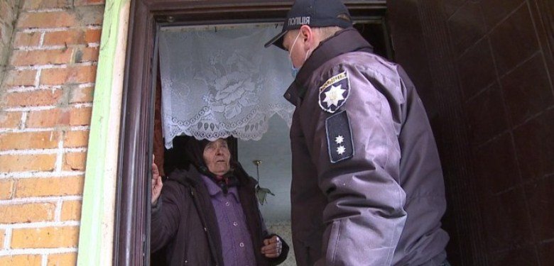 На Винниччине злоумышленники нанесли удар ножом 80-летней женщине