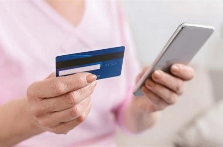 На Вінниччині викрили злочину групу телефонних шахраїв, які діяли із місць позбавлення волі