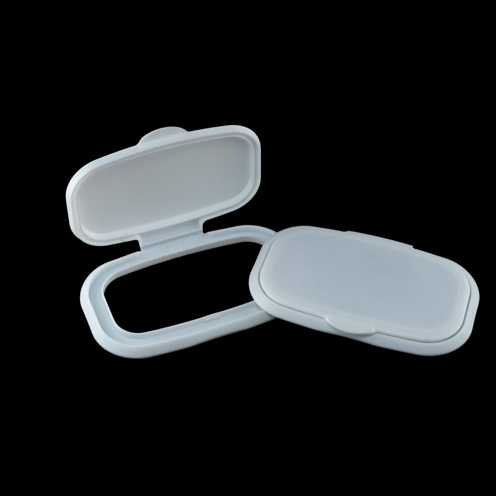 кришки від пластикових пляшок