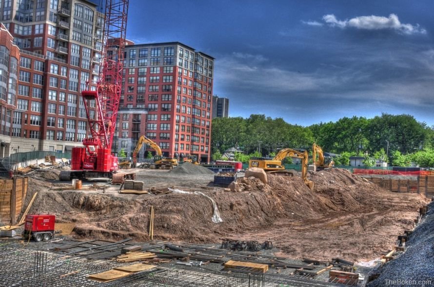 Maxwell-Place-Construction-HDR1